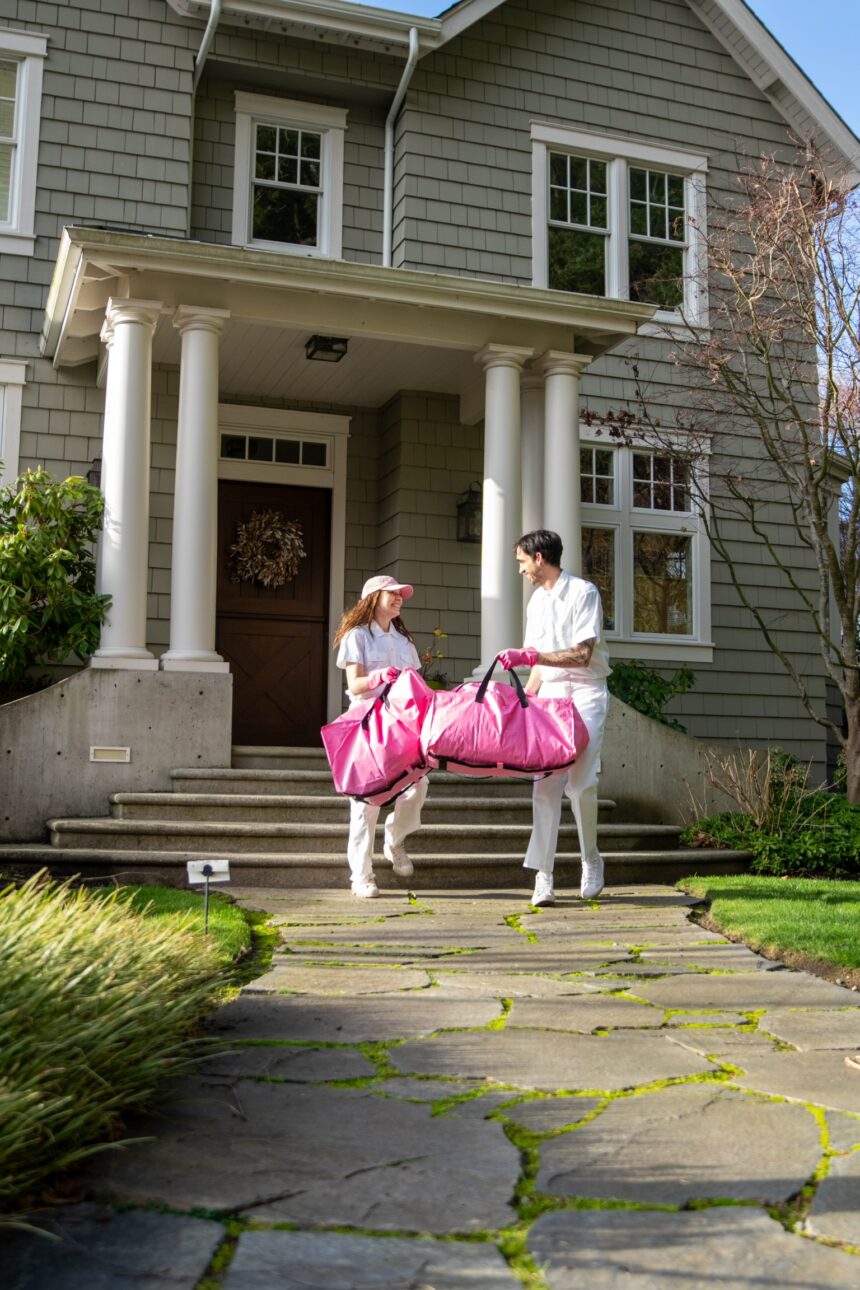 Lotta’s Laundry Takes the Load Off Bainbridge Island